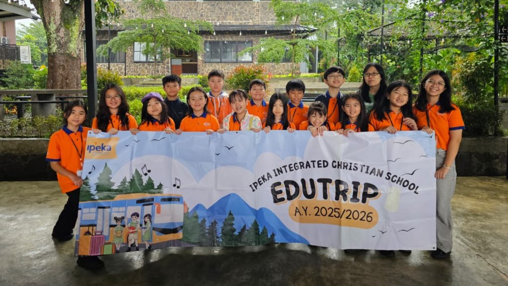 kepemimpinan murid leadership camp