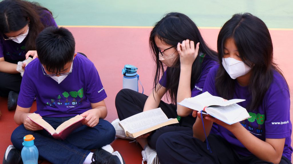 Murid SMP IICS Kembali Mengikuti Retret Onsite Bertemakan “GROWING”